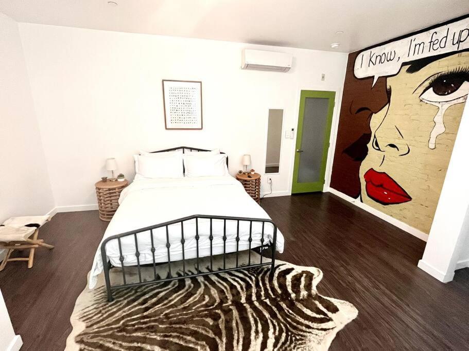 Apartment Immaculate 1 Bedroom 1 Bth Pullout Couch Art Deco Inspired Philadelphia